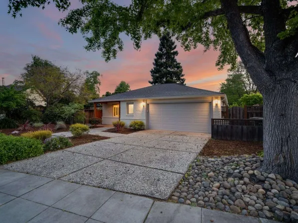 2504 Webster St, Palo Alto, CA 94301