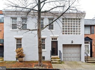 2518 Panama St, Philadelphia, PA 19103