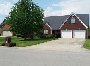 104 Metcalf Dr, Frankfort, KY 40601