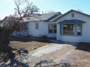 1009 N Dustin Ave, Farmington, NM 87401