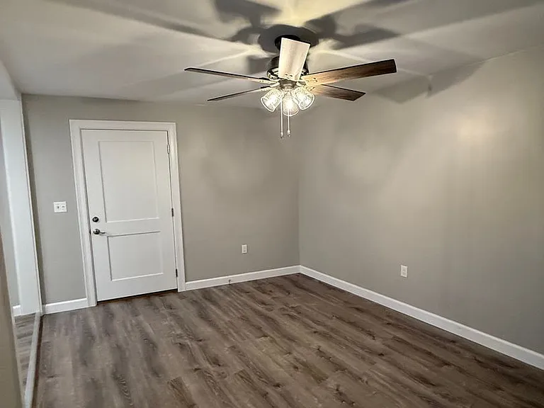 16 Magnolia Ave — Photo 16
