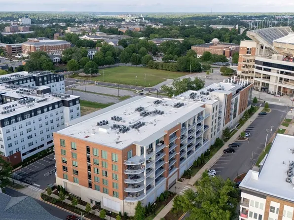 1150 8th St #403, Tuscaloosa, AL 35401