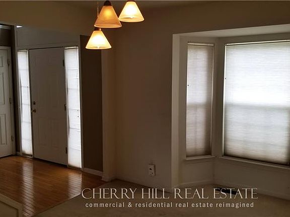 2nd image of 1510 Stirling Lakes Dr