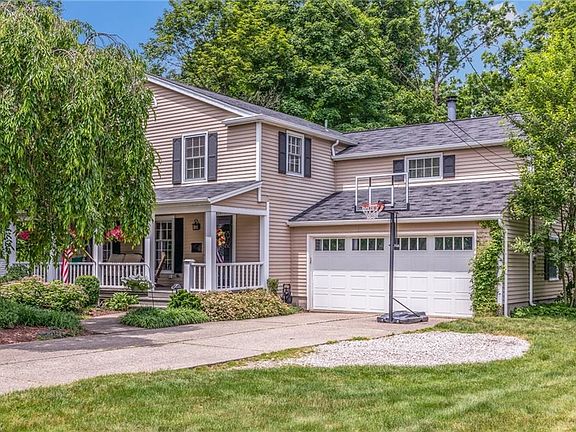 2nd image of 8281 Windham Dr