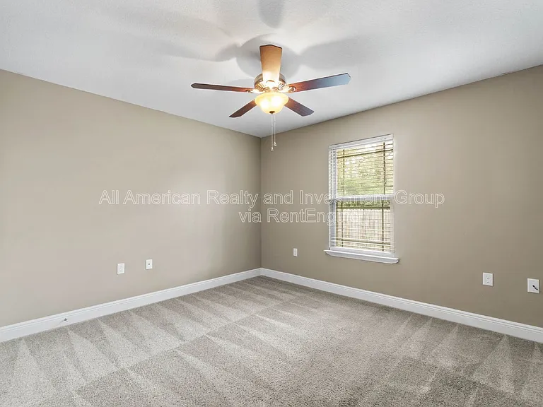 247 Terrance Ln — Photo 17