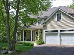 11 Long Hill Rd, Rowley, MA 01969