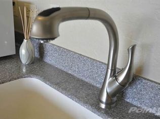 75-5681 203 Kuakini Hwy #203, Kailua Kona, HI 96740