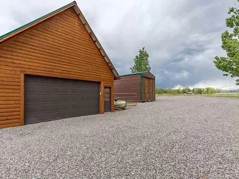 21770 Uncompahgre Rd — Photo 10