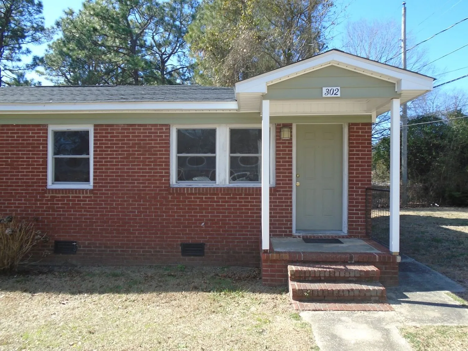 302 Old Shaw Rd. — Photo 1