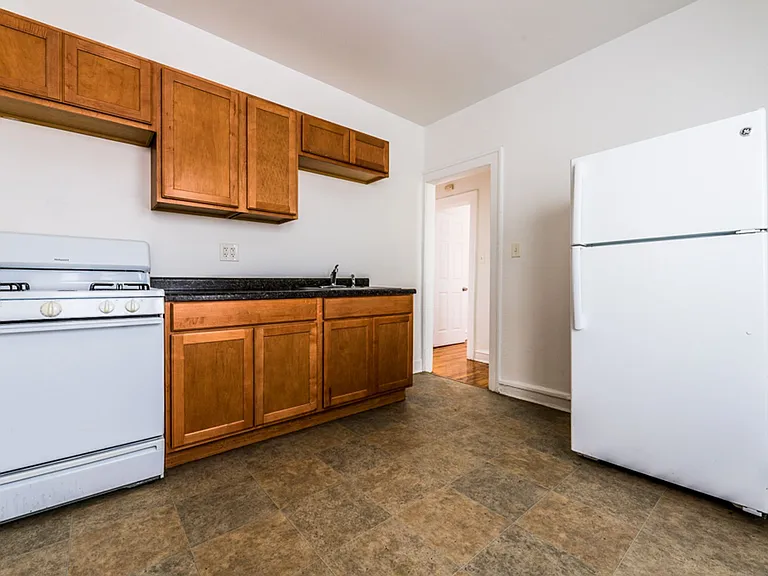 7825 S Emerald — Photo 11
