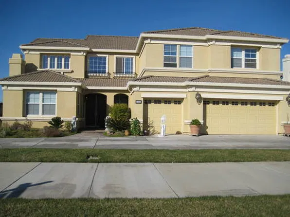 793 W Santos Ave, Ripon, CA 95366