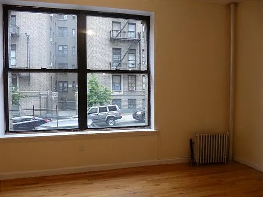 Rented by I & I New York | media 17