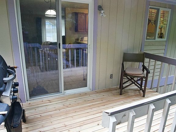 5th image of 26312 Edgewater Pl NW