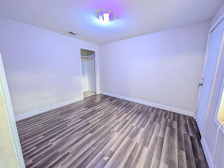 306 Roosevelt Rd — Photo 2