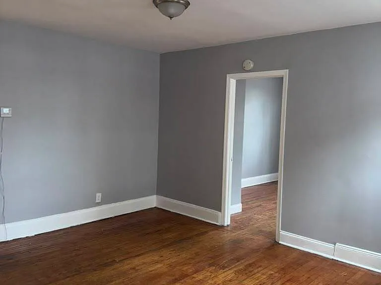 544 Grove St — Photo 26