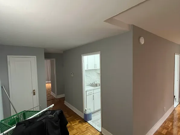 181-20 64th Ave #1, Fresh Meadows, NY 11365