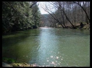 302 Obed Pines Rd, Crossville, TN 38571