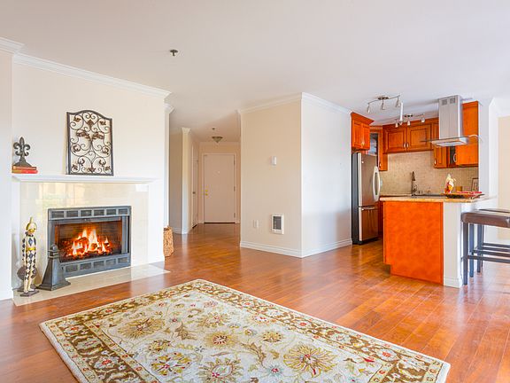 4th image of 8805 166th Ave NE APT B01