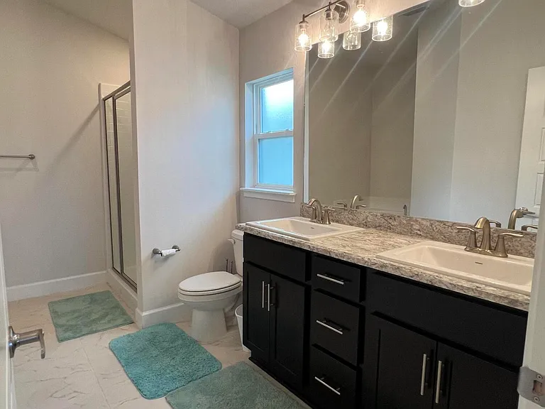 1843 Middlebury Dr SE — Photo 16