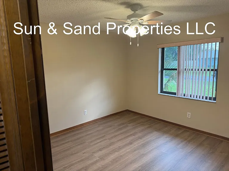 2325 Date Palm Dr — Photo 3