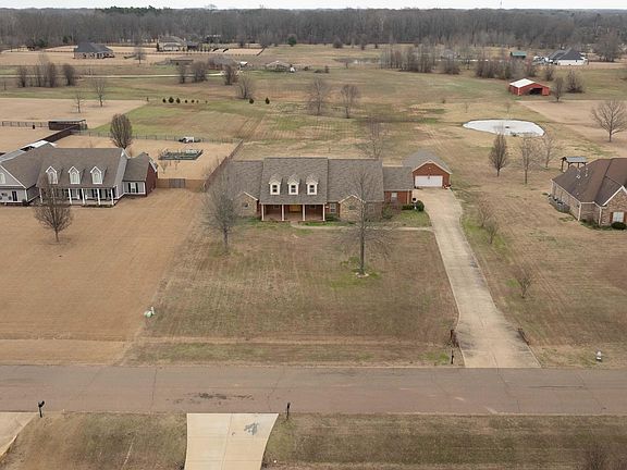 5th image of 9136 Donnell Rd