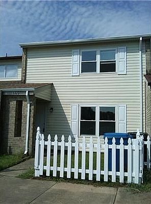1st image of 1323 Sierra Dr