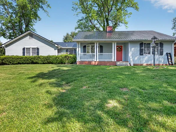 15305 Foxchase Ln, Abingdon, VA 24210