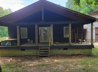 1376 Panhandle Rd, Manchester, TN 37355