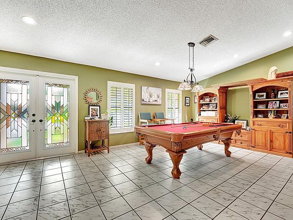 4th image of 2346 NW 96th Way