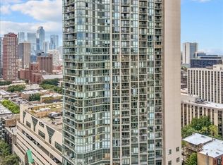 111 W Maple St APT 3401, Chicago, IL