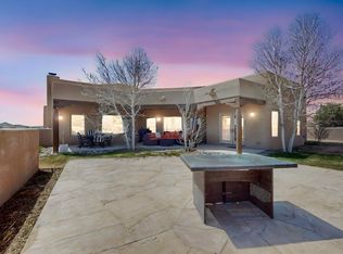 22 Calle Capulin, Santa Fe, NM 87507