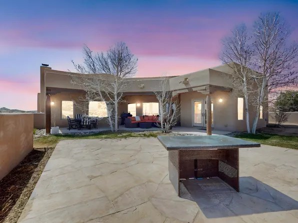 22 Calle Capulin, Santa Fe, NM 87507