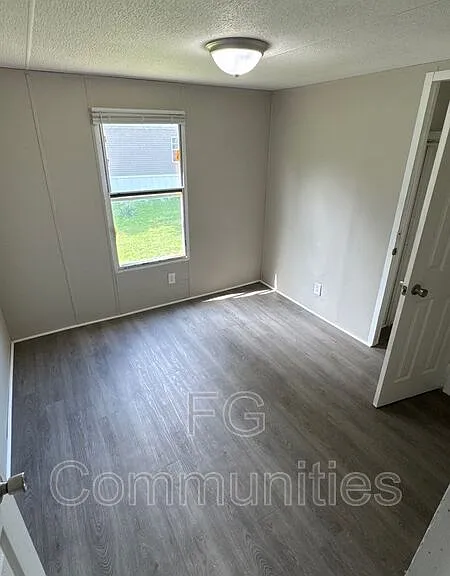 145 David Dr #9 — Photo 7
