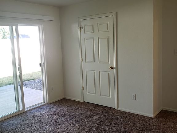 5th image of 1733 Christopher Ct