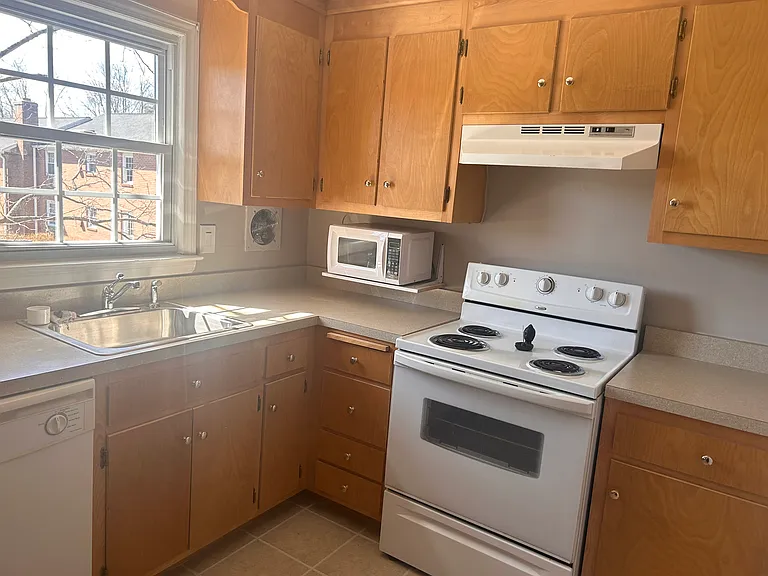 4 Grandview Dr — Photo 11