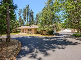 154 Hoffman Way, Grants Pass, OR 97526
