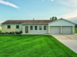 345 Park Ave, Sheridan, IL 60551