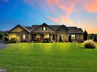 13 Chestnut Hill Rd, Dillsburg, PA 17019