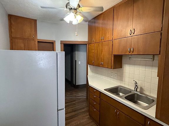 3rd image of 1735 M St #1737