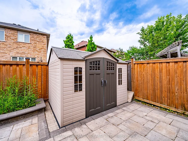 406 Reeves Way Blvd — Photo 44