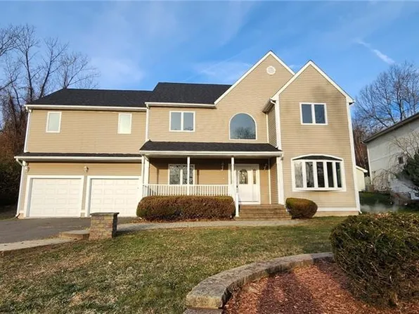 18 Pond View Road, New Britain, CT 06052