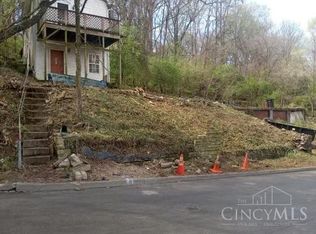 2521 Seegar Ave, Cincinnati, OH 45225