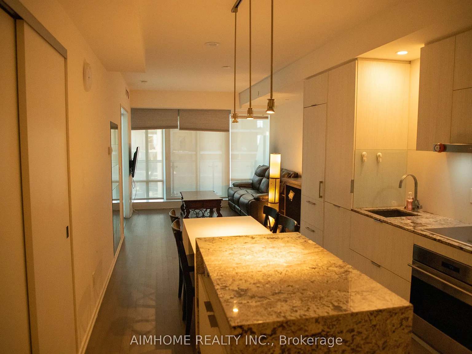 3 bed, $4,000 — Photo 4