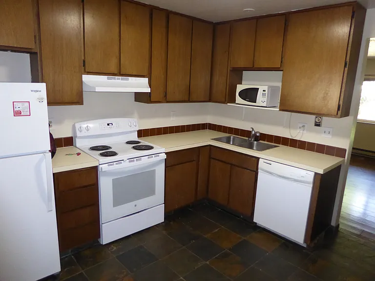 1701 Erin Ct #3 — Photo 10