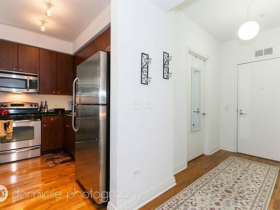 2nd image of 565 W Quincy St #1213F