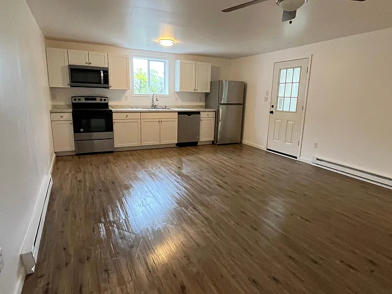 Kitchen/Living Room