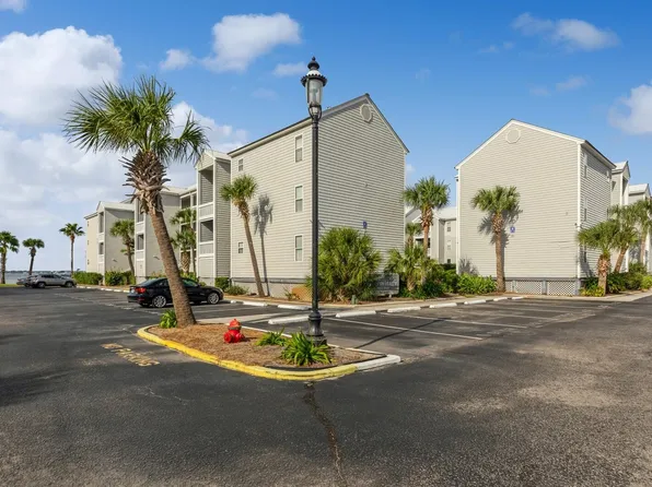 1330 Miracle Strip Pkwy SE APT 104, Fort Walton Beach, FL 32548