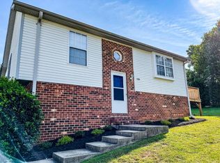 1104 Goose Meadow Dr, Forest, VA 24551