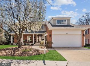 1304 19th Rd S, Arlington, VA 22202