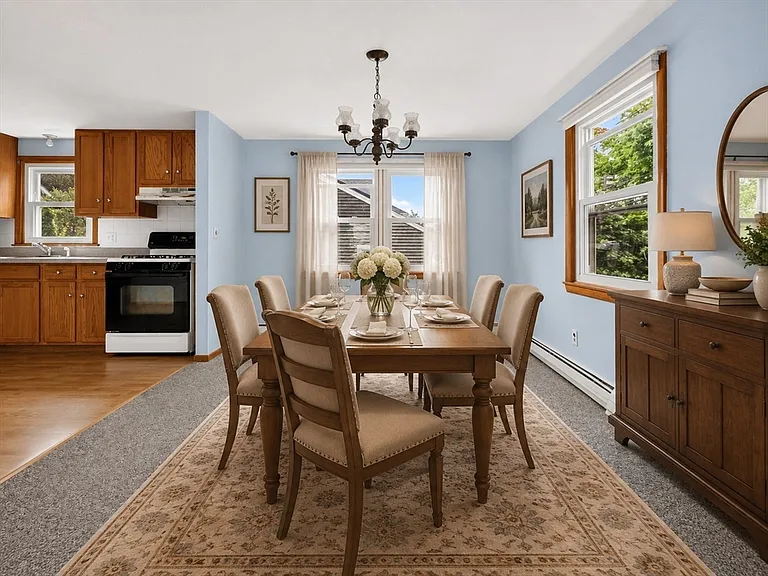 27-29 Normandy Ave #2 — Photo 2